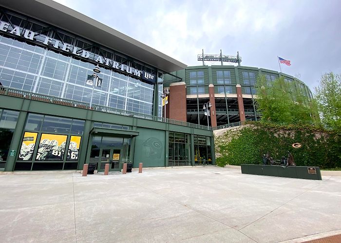 Lambeau Field photo