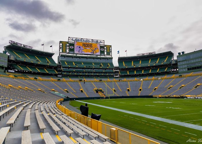 Lambeau Field photo