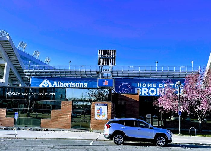Albertsons Stadium photo