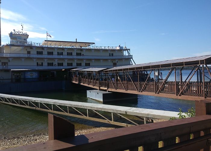 Showboat Branson Belle photo