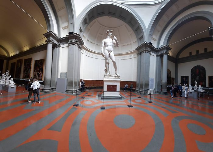 David of Michelangelo photo