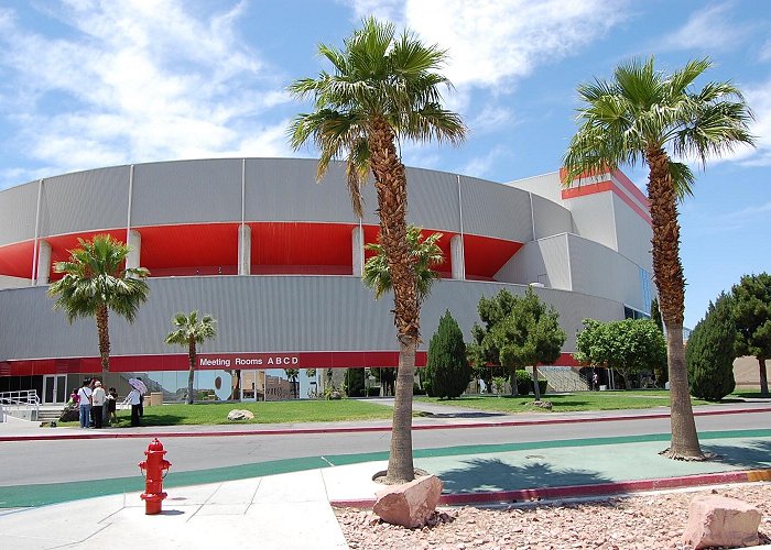 Thomas & Mack Center photo