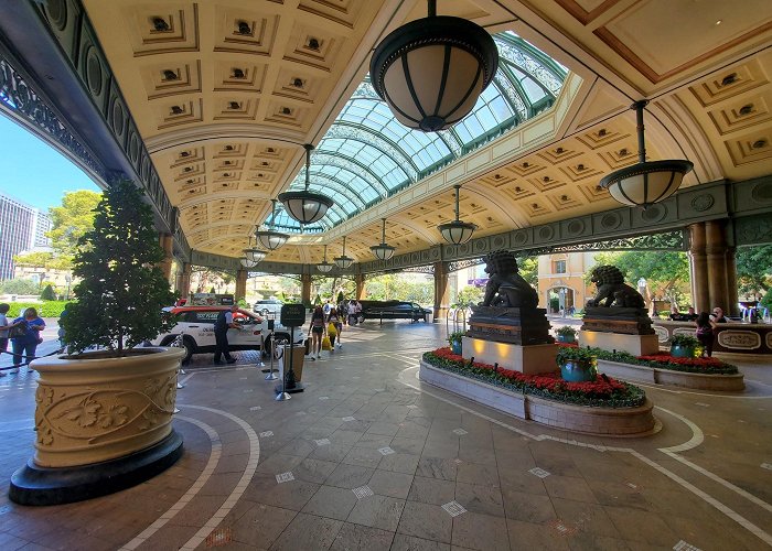 Fountains of Bellagio photo