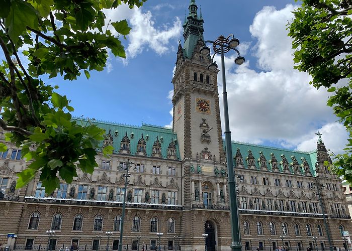 Rathaus Hamburg Rathaus : r/germany photo