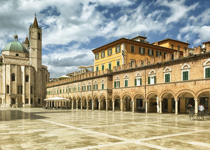 Piazza del Popolo Visit Ascoli Piceno: Tourist Information - Italia.it photo