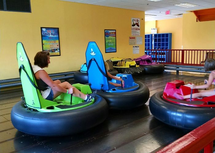 Magic Mountain Fun Center Magical Birthdays at Magic Mountain Fun Center - East photo