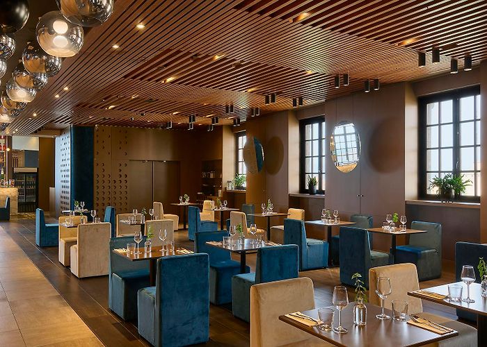 Via Roma Cagliari Il Bar in Via Roma - Cocktail bar, lounge and café in Rinascente ... photo