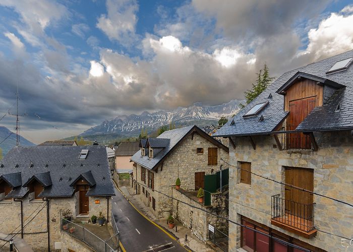 Tramacastilla de Tena photo