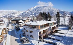 Ski & Golf Suites Zell Am See By Alpin Rentals - Incl Zell Am See - Kaprun Sommercard Exterior photo