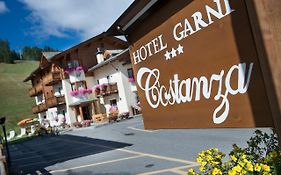 Hotel Costanza Mountain Holiday Livigno Exterior photo