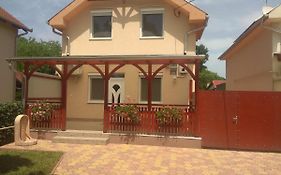 Holiday Home Rose Hajduszoboszlo Exterior photo