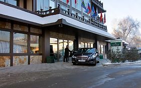 International Hotel Sayen Irkutsk Exterior photo