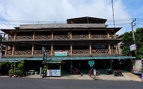 Koh Chang Hut Hotel Exterior photo