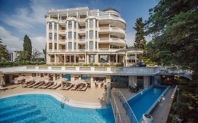 Ostrova Spa Hotel Sochi Exterior photo