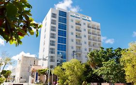 Hotel Peace Island Miyakojima Shiyakusho Tori Exterior photo