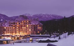 Pan Pacific Whistler Mountainside Hotel Exterior photo