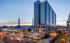 Hyatt Regency Portland At The Oregon Convention Center Hotel Exterior photo