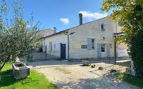 Domaine De La Laigne - Spa Apartment Asnieres-la-Giraud Exterior photo