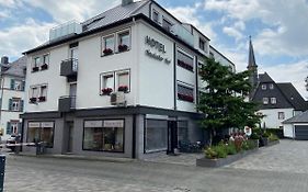 Hotel Hessischer Hof Butzbach Exterior photo