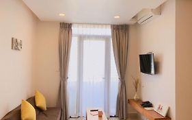 Chung cư 60 m² 2 phòng ngủ, 2 phòng tắm riêng ở Chamkar Morn Apartment Phnom Penh Exterior photo