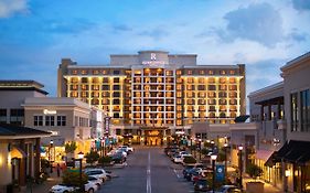 Renaissance Raleigh North Hills Hotel Exterior photo