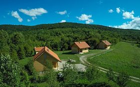 Holiday Homes Eko Klanac Rakovica Exterior photo