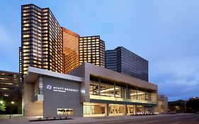 Hyatt Regency New Orleans Hotel Exterior photo