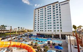 Cambria Hotel & Suites Anaheim Resort Area Exterior photo