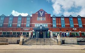 Village Hotel Cardiff Exterior photo