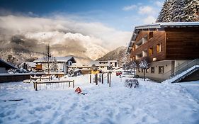 Jufa Hotel Montafon Bartholomaeberg Exterior photo