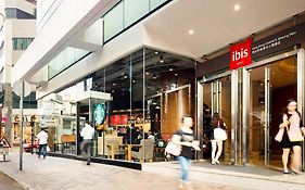 Ibis Hong Kong Central & Sheung Wan Hotel Exterior photo