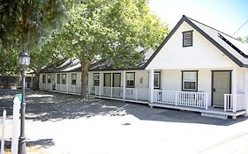 Sierra Mountain Inn Grass Valley Exterior photo