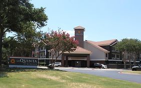 La Quinta By Wyndham Dallas - Addison Galleria Exterior photo