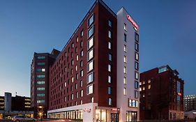 Hampton By Hilton Belfast City Centre Hotel Exterior photo