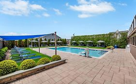 The Ocean Resort Inn Nauders Exterior photo