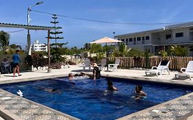 Hosteria La Veleta, Playas Hotel Exterior photo