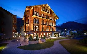 Hotel Roberta Alpine Adults Only Livigno Exterior photo