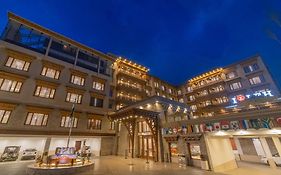 The Abduz Hotel Leh Exterior photo