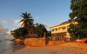 Marie France Beach Apartments Đảo Đảo La Digue Exterior photo