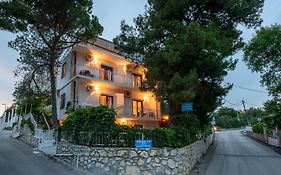 Apartments Lucija Trogir Exterior photo