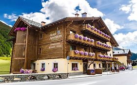 Hotel Amerikan Livigno Exterior photo