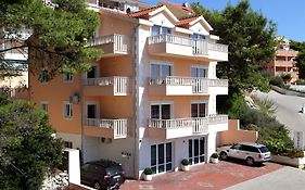 Villa Queen Trogir Exterior photo