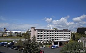 Coast Gateway Hotel SeaTac Exterior photo