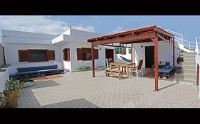 Self-Catering Apartment W/ Terrace Tarrafal  Exterior photo