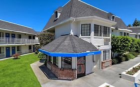 Motel 6-Carlsbad, Ca - Village Exterior photo