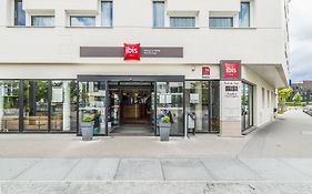 Ibis Marne La Vallee Val D'Europe Hotel Montevrain Exterior photo