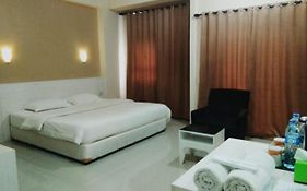 Myrooms Bekasi Exterior photo