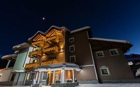 Hotel Centro'S Livigno Exterior photo