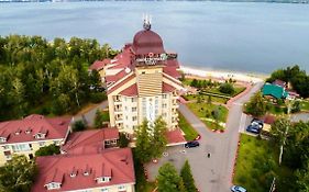 Smolinopark Hotel Chelyabinsk Exterior photo