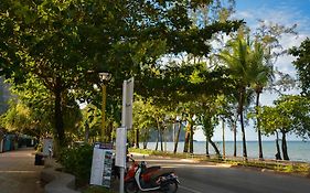 Irest Ao Nang Seafront Hostel Exterior photo